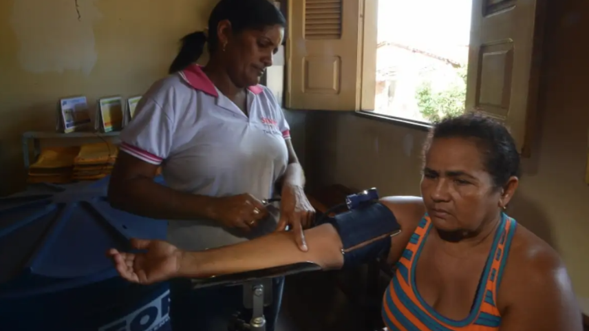 Aposentadoria especial para agentes de saúde é promulgada; veja as regras