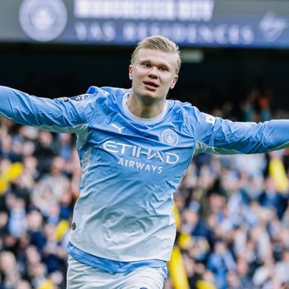 Haaland faz dois, Manchester City bate Ipswich e mantém 100% na Premier