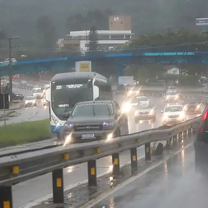 Ciclone traz tempestades e granizo a regiões do Brasil; veja previsão