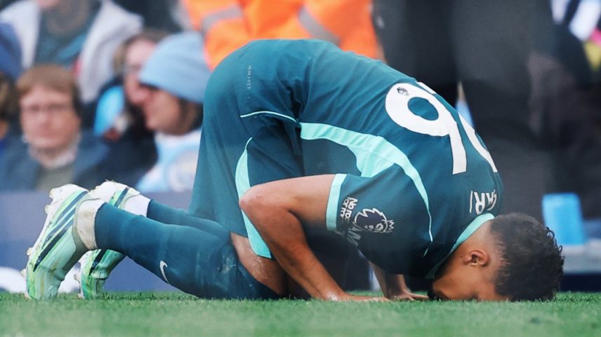 Brighton vence Manchester City fora de casa e pressiona líder da Premier League