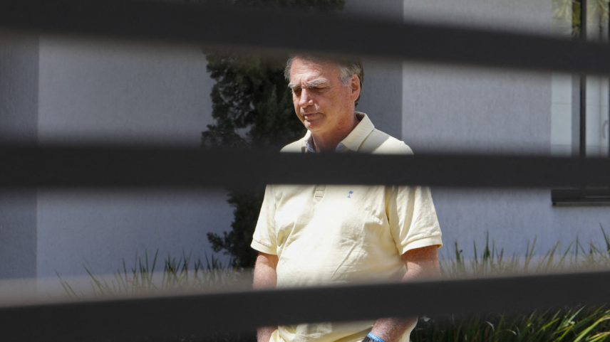 Nunes Marques vai levar revisão de processo de Bolsonaro ao plenário