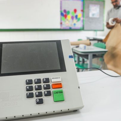 TSE registra 900 urnas substituídas nas primeiras 4 horas de votação
