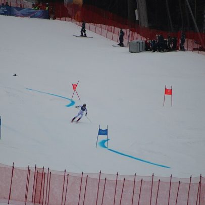 Lucas Pinheiro vence em Sölden e abre Copa do Mundo de esqui
