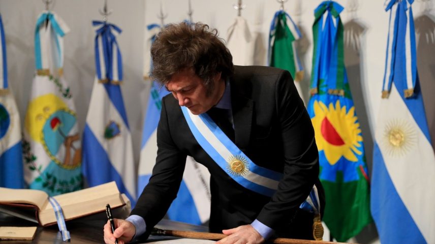 Porta-voz de Milei diz que Argentina não vai se manifestar sobre vitória de Lula