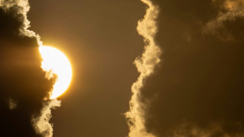 Fim de semana de eleições deve ter chuva forte e ondas de calor; veja previsão