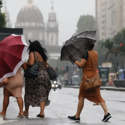 Inmet emite alerta vermelho para chuva no Sul e no Sudeste