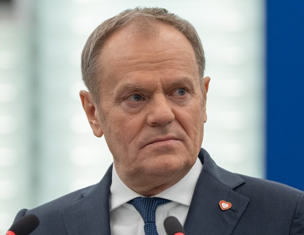 Polônia prende suspeito de planejar atentado contra premiê Donald Tusk
