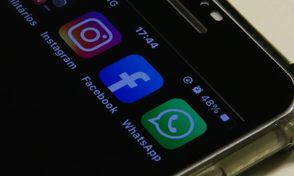 Meta se livra de julgamento após fechar acordo com duas adolescentes