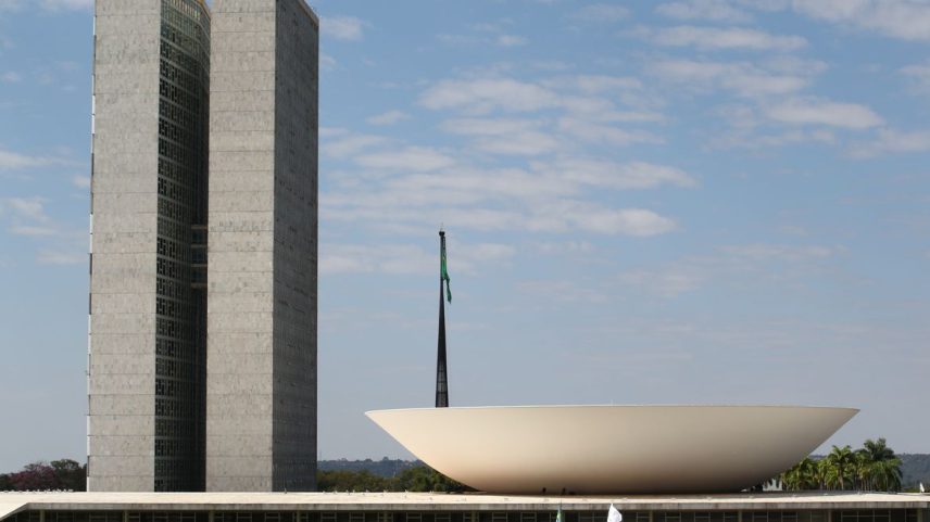 Câmara aprova aumento na receita bruta de microempreendedores individuais