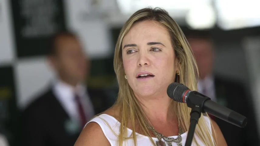 Celina Leão é reeleita governadora do DF no segundo turno