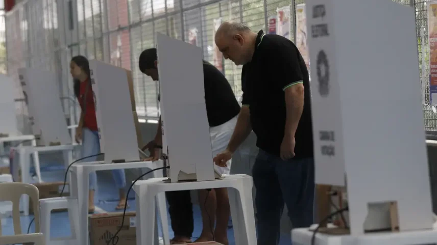 Eleições 2026: veja o horário de votação em cada estado