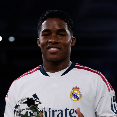 Endrick brilha e Real Madrid vira sobre a Roma