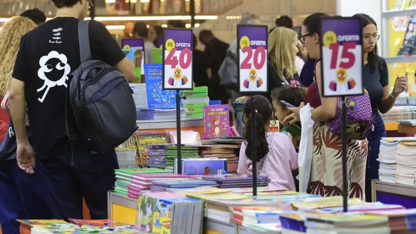 Dia Nacional do Livro: confira os títulos mais vendidos em 2026