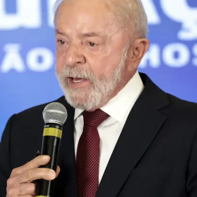 Em fala transmitida por engano, Lula reclama de campanha "aquém da minha possibilidade"
