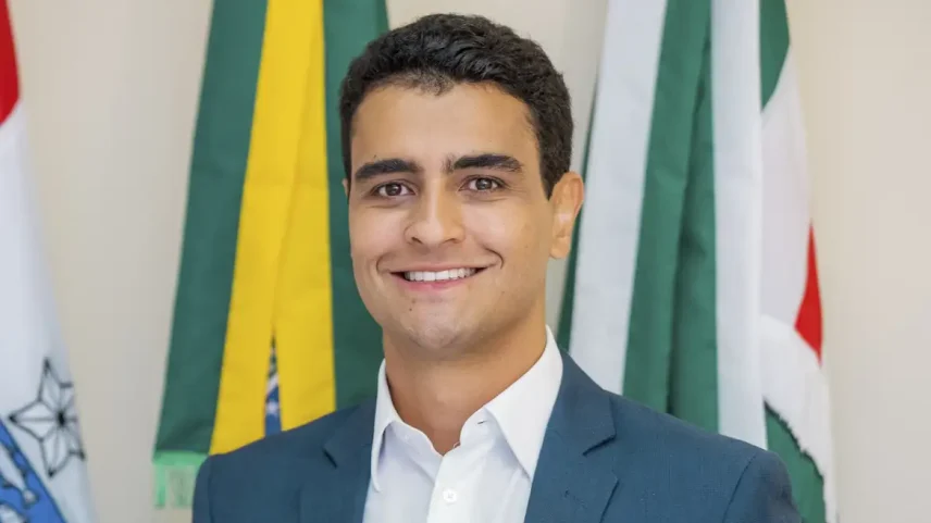 JHC é eleito governador de Alagoas no 1º turno