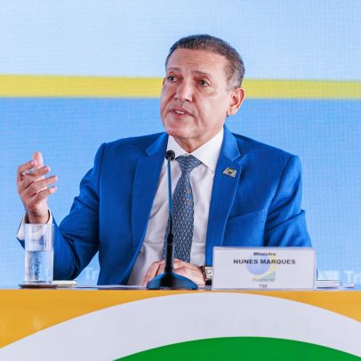 Presidente do TSE afirma não ter havido indícios de interferência estrangeira