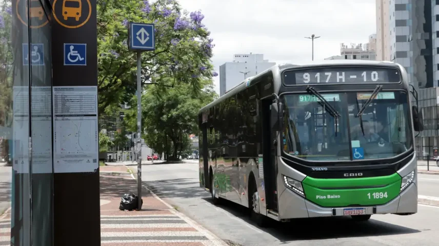 Campanha de Lula pede prisão de secretário de SP e de chefe da SPTrans