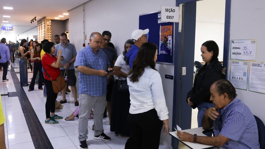 Eleitor deve conferir local de votação antes do 2º turno