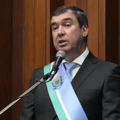 Eduardo Riedel é reeleito governador de MS no 1º turno