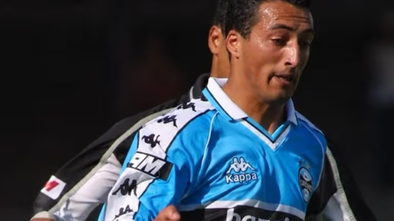 Émerson Leal, ex-volante do Grêmio, morre aos 46 anos após infarto