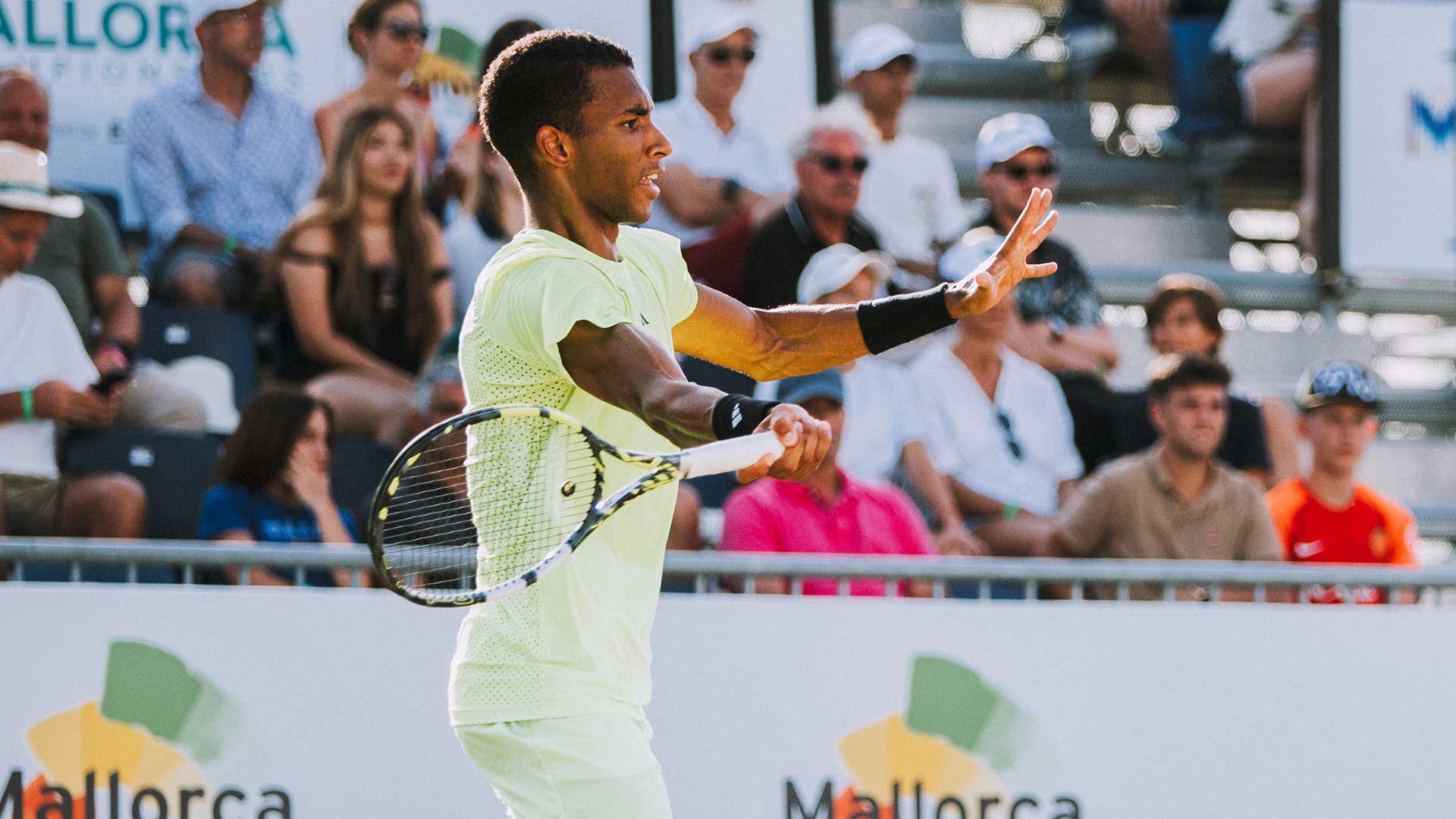 Aliassime avança para a sétima semifinal do ano em Mallorca Foto: Reprodução