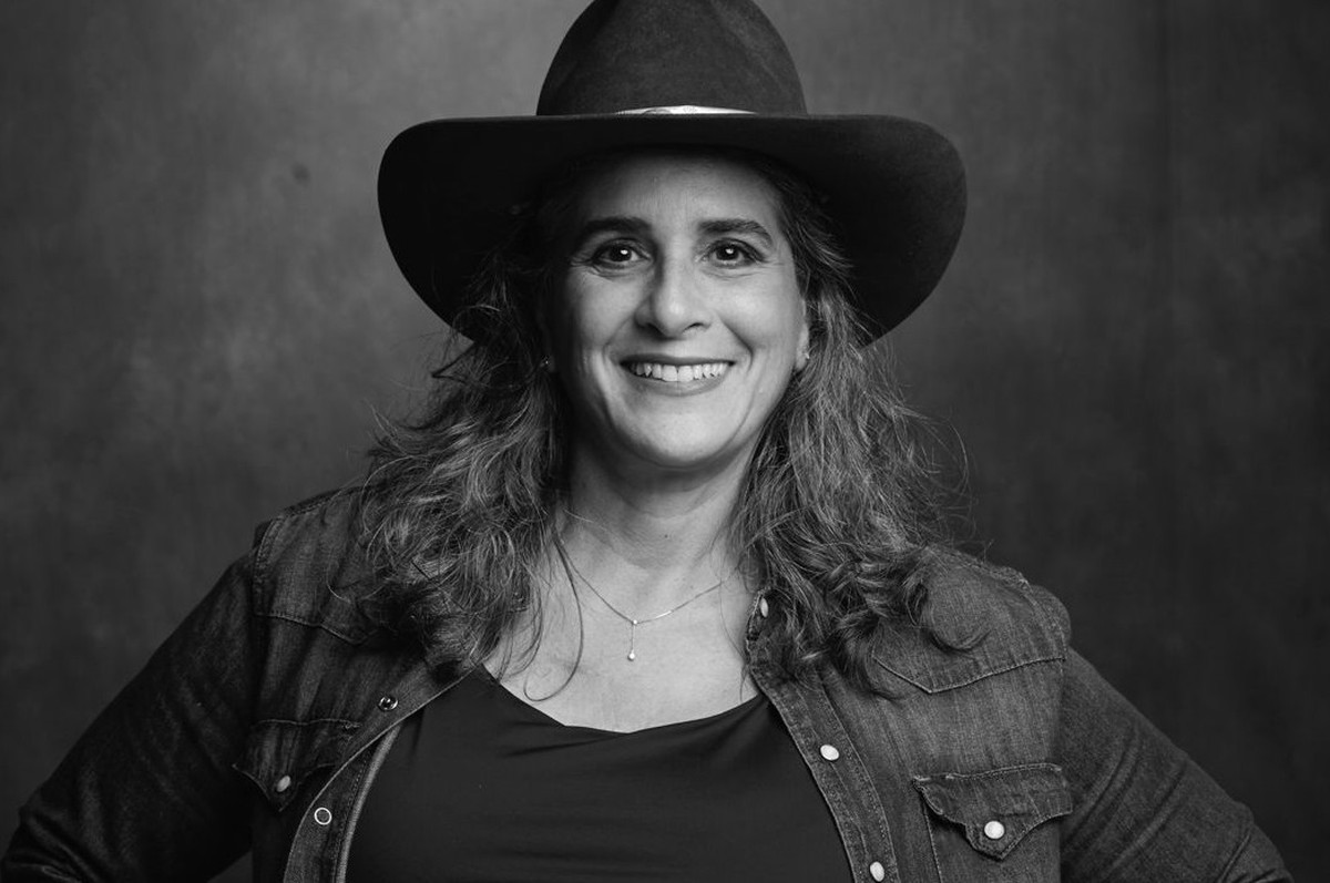 Lúcia Veríssimo comenta sobre a nova temporada de ‘Rensga hits!’ e sua vida pessoal Lúcia Veríssimo (Foto: Jairo Goldflus)