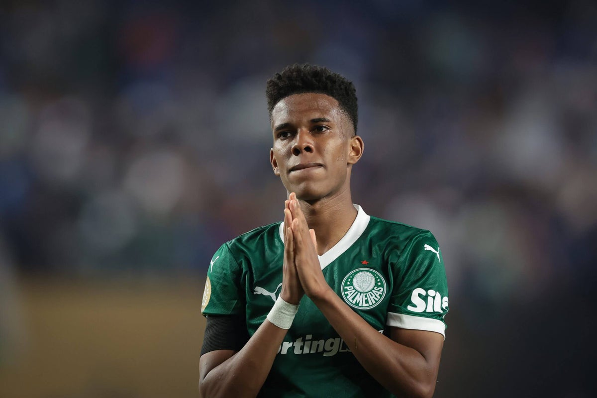 Chelsea investe em Estevao na disputa pelo título de melhor jogador do Brasil Foto: Reprodução/The Athletic UK