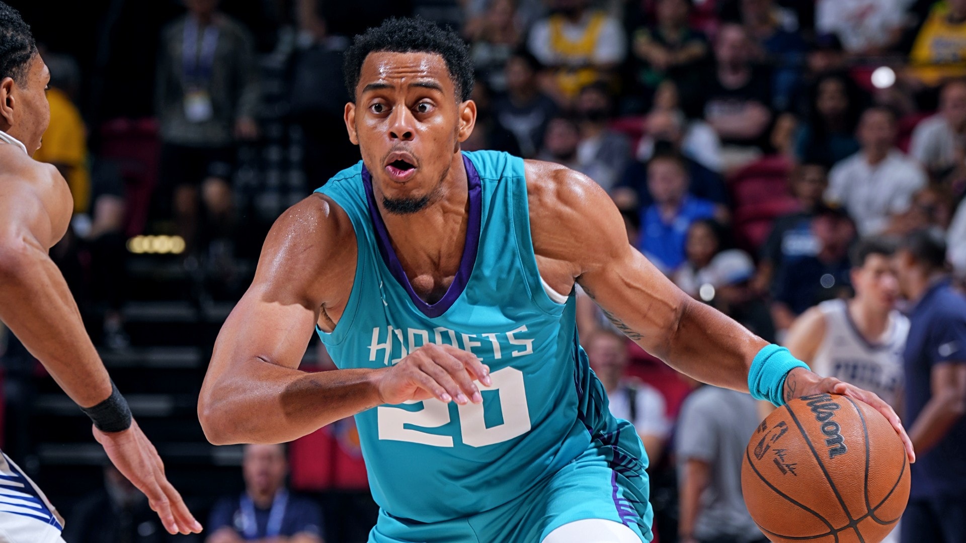 Hornets vencem Thunder e avançam para a final da Summer League da NBA 2K26 Foto: Reprodução/@NBA