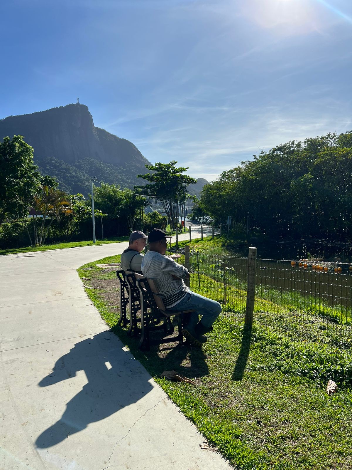 Lagoa ganha áreas de lazer e ecoturismo com projeto de revitalização de alagamentos Trecho da Lagoa que já foi 'naturalizado' perto do Cantagalo — Foto: Divulgação