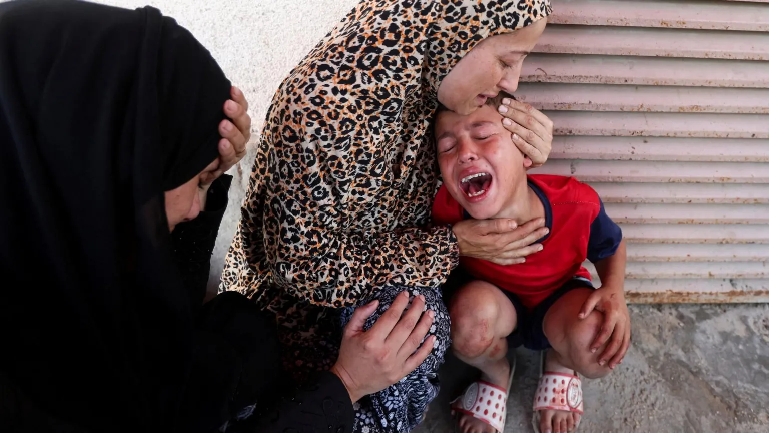 Crianças em fila por suplementos são mortas em ataque israelense em Gaza Foto: Reprodução