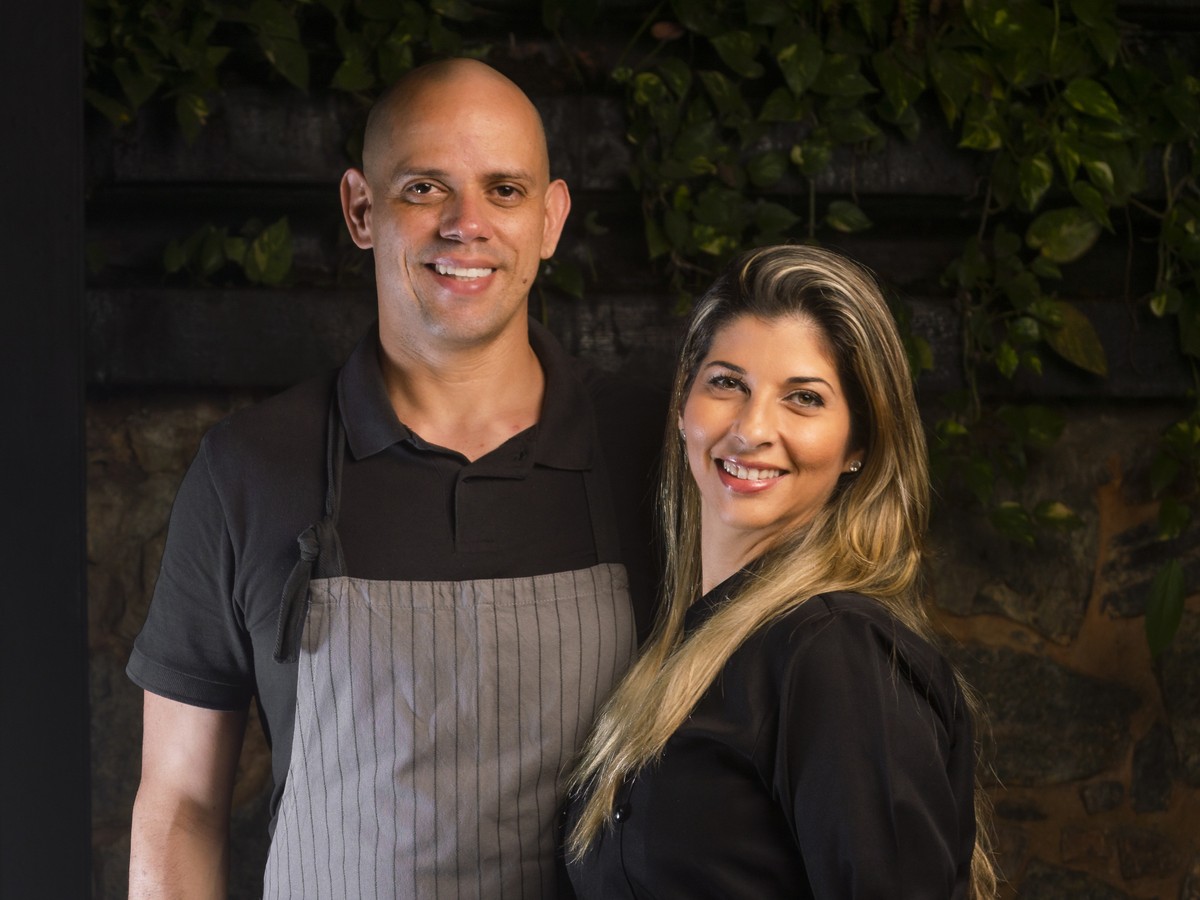 Origem: os chefs Fabrício Lemos e Lisiane Arouca — Foto: Divulgação / Foto de Leonardo Freire