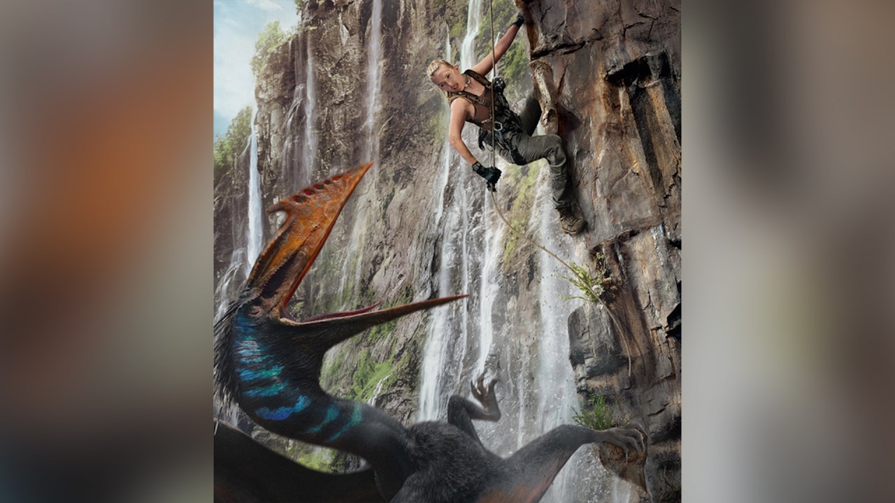 Jurassic World: Recomeço apresenta novos dinossauros, mas perde a essência mágica MISSÃO IMPOSSÍVEL - Scarlett e o monstro: trama sobre extinção e ganância (Foto: Universal Pictures)