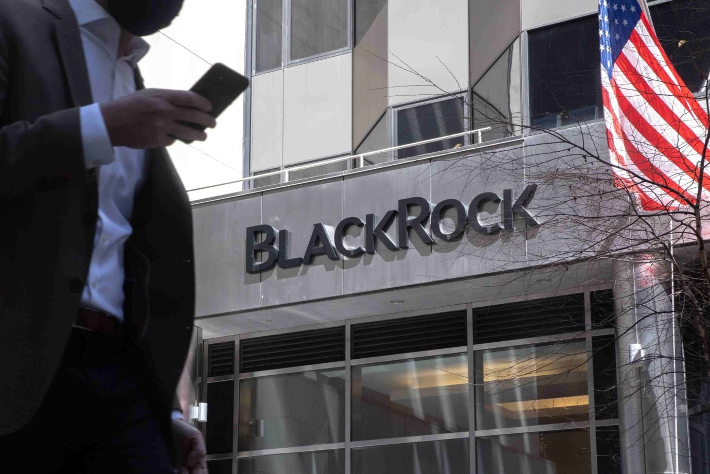 BlackRock registra recorde de R$ 414 bilhões em ativos em ETF de bitcoin ETF da gestora soma mais de 700 mil bitcoins (Foto: Bloomberg/Bloomberg)