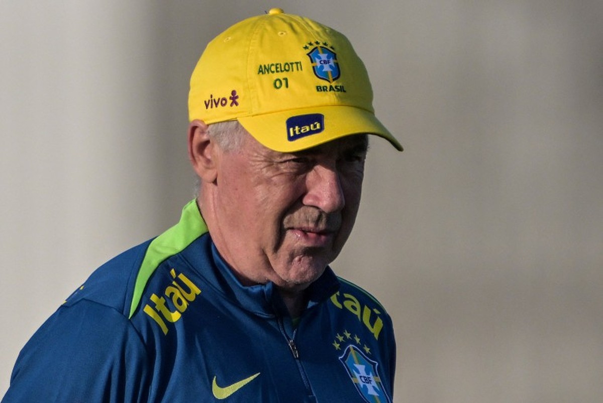 Carlo Ancelotti é condenado a um ano de prisão por fraude fiscal na Espanha Carlo Ancelotti, técnico da seleção brasileira (Foto: Nelson ALMEIDA / AFP)