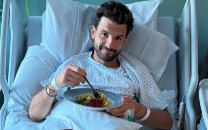 Dimitrov inicia recuperação e agradece pelo apoio recebido dos fãs Dimitrov inicia recuperação e agradece pelo apoio recebido dos fãs