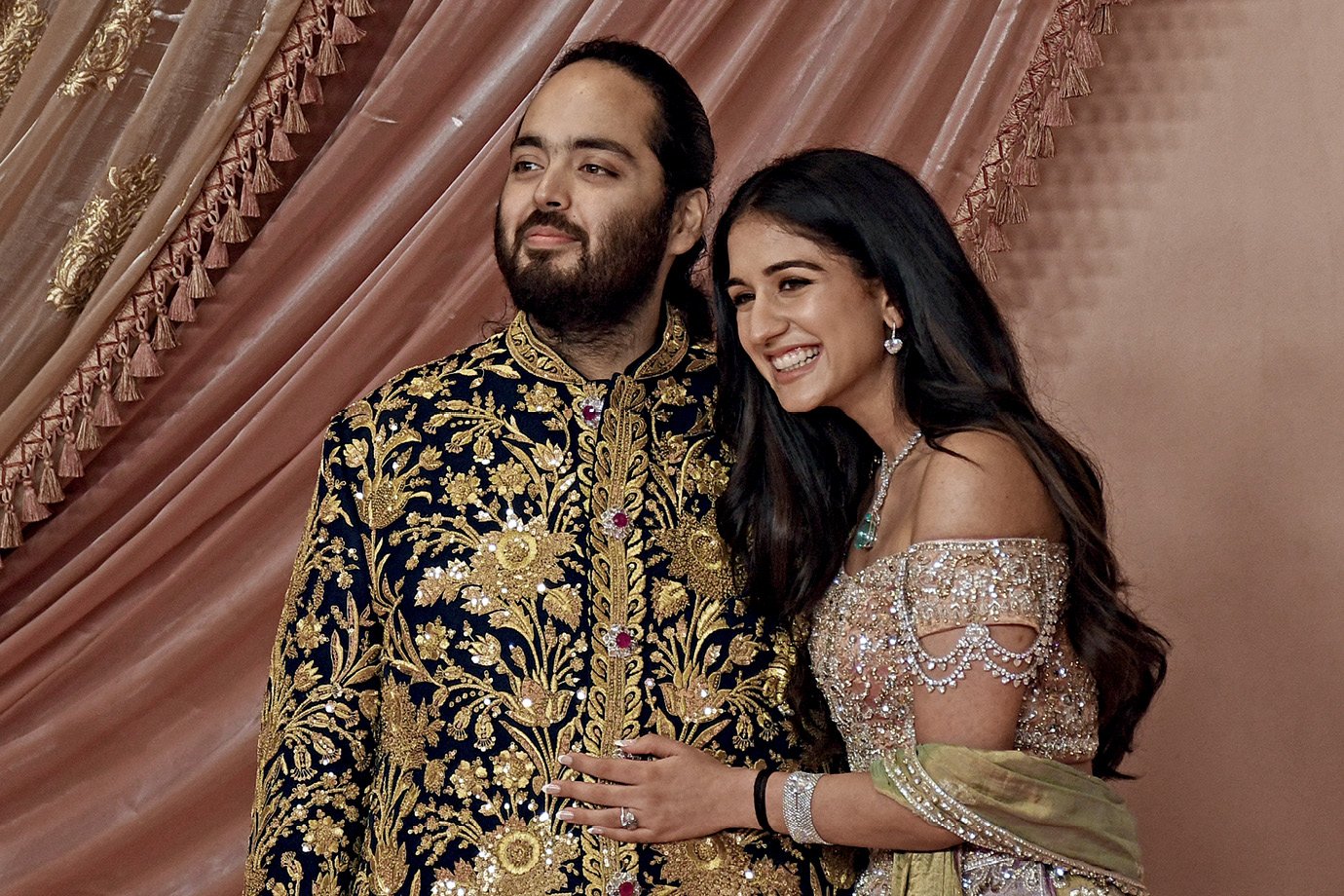 Bilionários investem em casamentos luxuosos na Índia com orçamentos milionários Anant Ambani e Radhika Merchant: cerimônia com 100 jatos fretados e shows de Rihanna, Katy Perry e Justin Bieber (Foto: Ashish Vaishnav/SOPA Images/LightRocket/Getty Images)