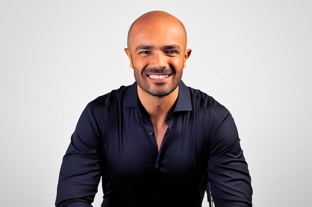 Inteligência artificial pode complementar ensino, afirma fundador da Open English Andrés Moreno, fundador da plataforma online de ensino de inglês Open English (Foto: Divulgação)
