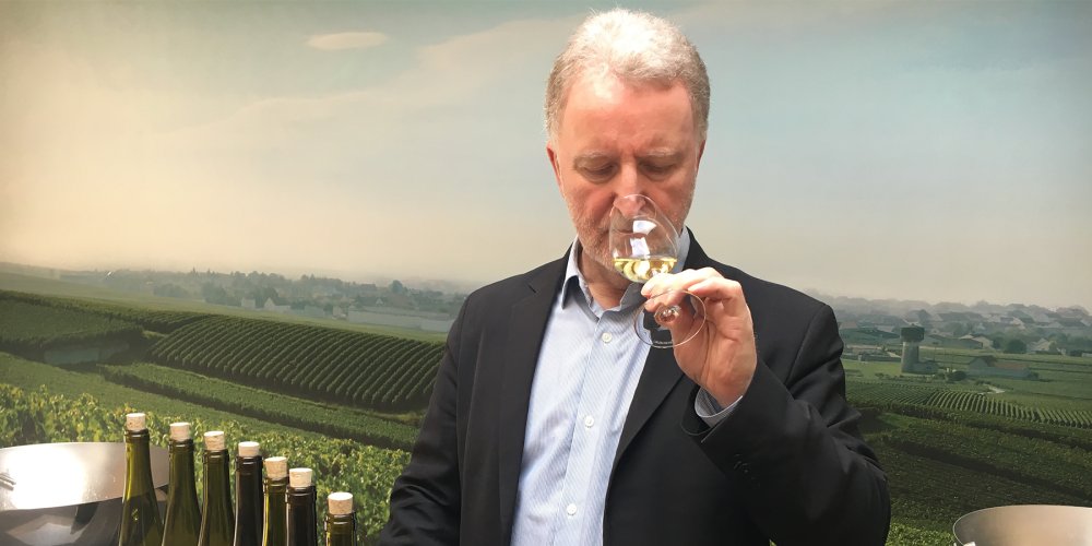 A degustação de vinhos revela reflexões filosóficas, afirma Barry C. Smith A degustação de vinhos revela reflexões filosóficas, afirma Barry C. Smith