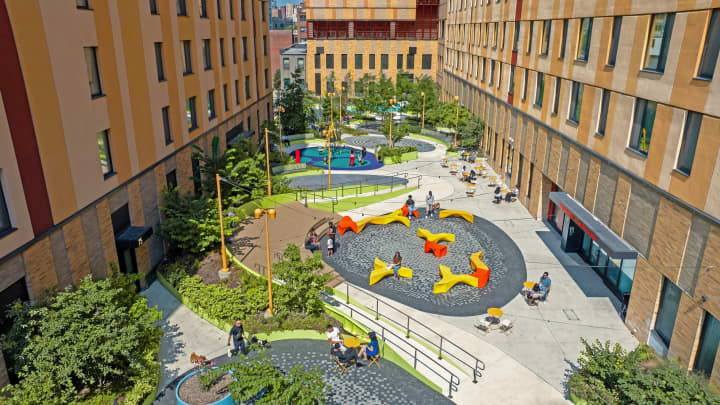Desenvolvimento de renda mista da Jonathan Rose Company em Harlem, Sendero Verde. Desenvolvido com L+M e a Acacia Network. (Foto: Dreamscape Aerials)