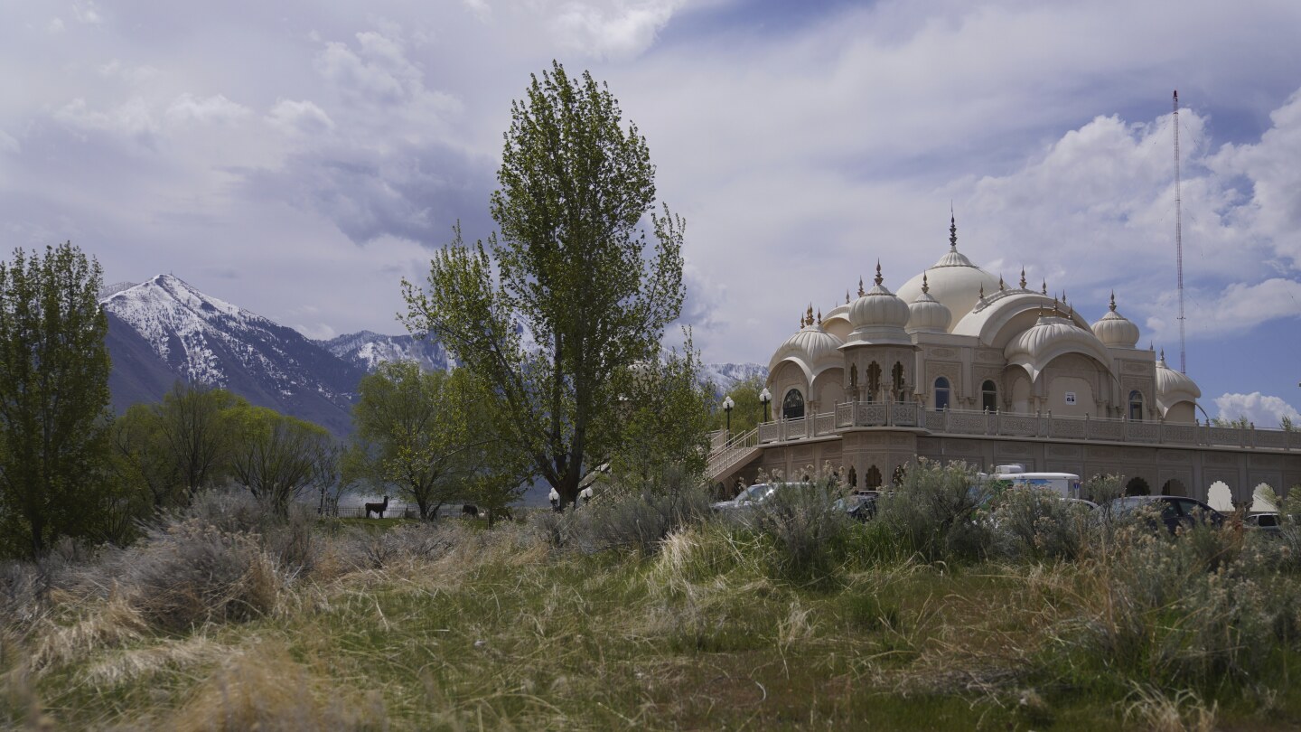 Charu Das transforma rádio em templo de espiritualidade e cultura em Utah