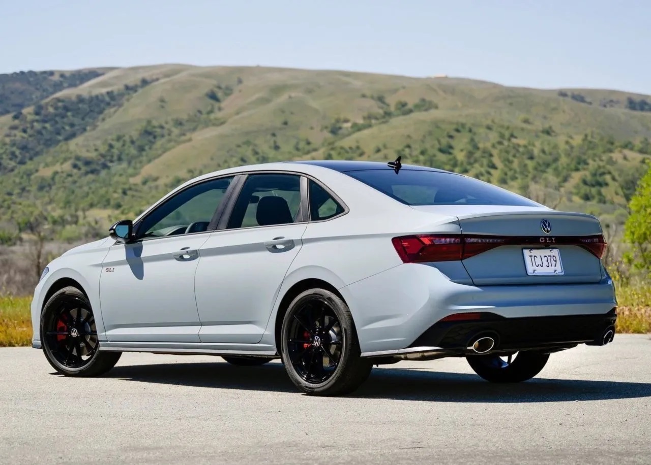 Volkswagen anuncia lançamentos de Golf, Jetta e mais no Brasil para 2025 Novo Jetta (Foto: Divulgação/Volkswagen)