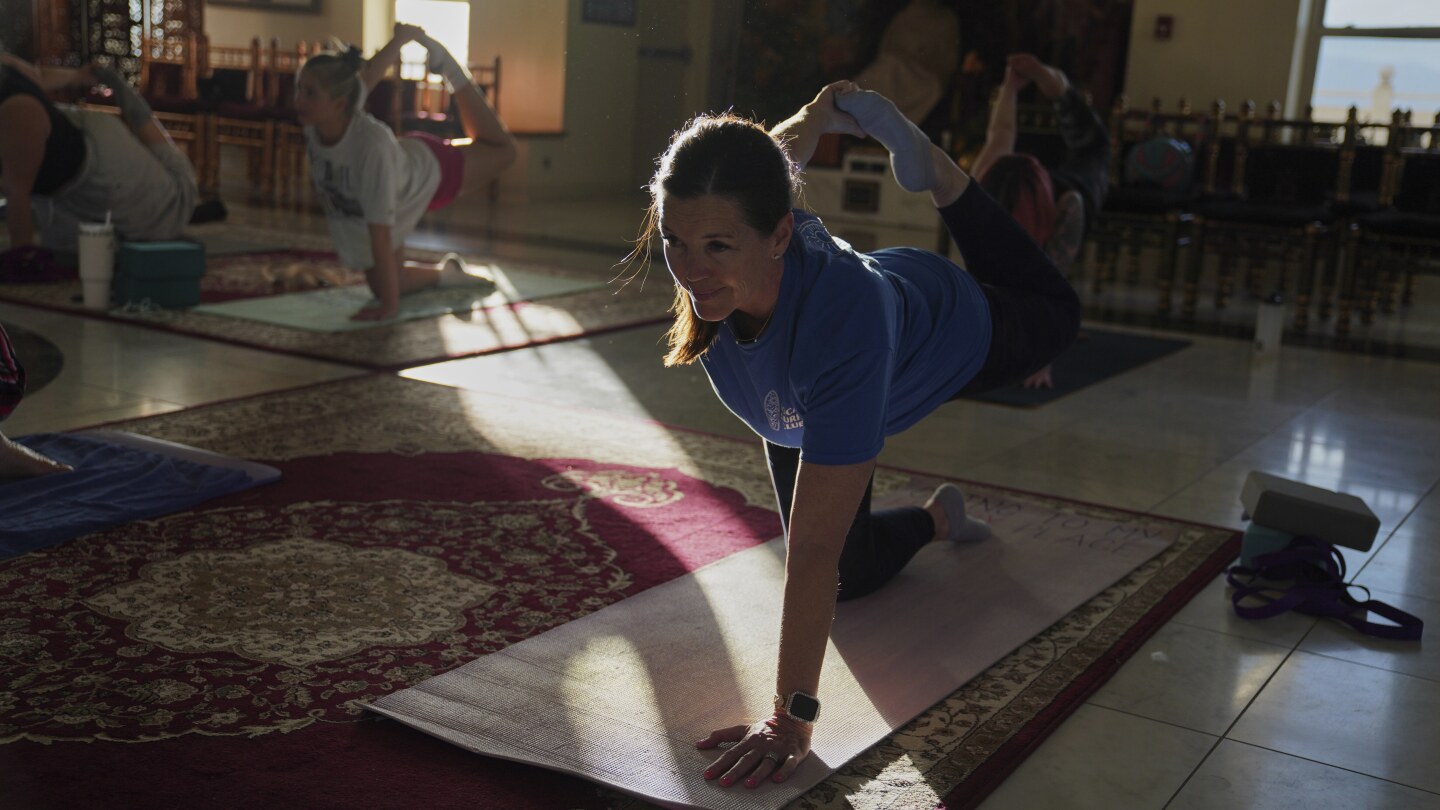 Membros da Igreja Mórmon integram yoga e meditação à sua espiritualidade