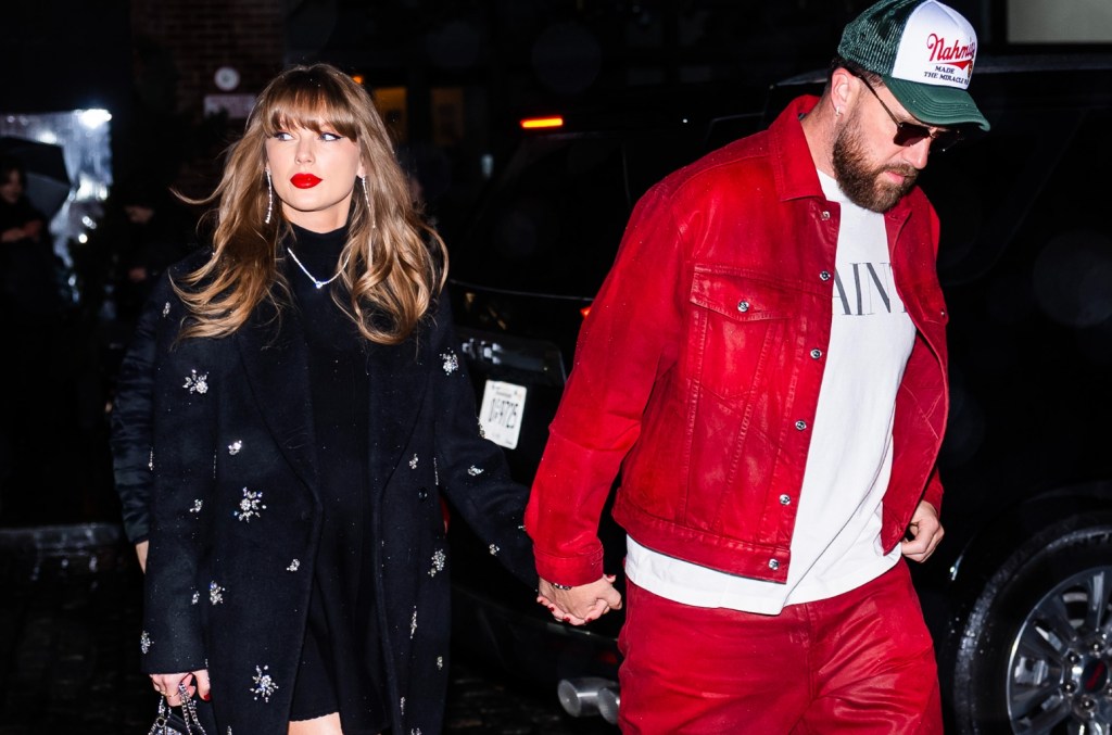 Travis Kelce afirma que ele e Taylor Swift apenas desfrutam a vida juntos Taylor Swift e Travis Kelce não "buscam atenção" quando saem em público, disse o atleta em uma nova entrevista. (Foto: Reprodução)
