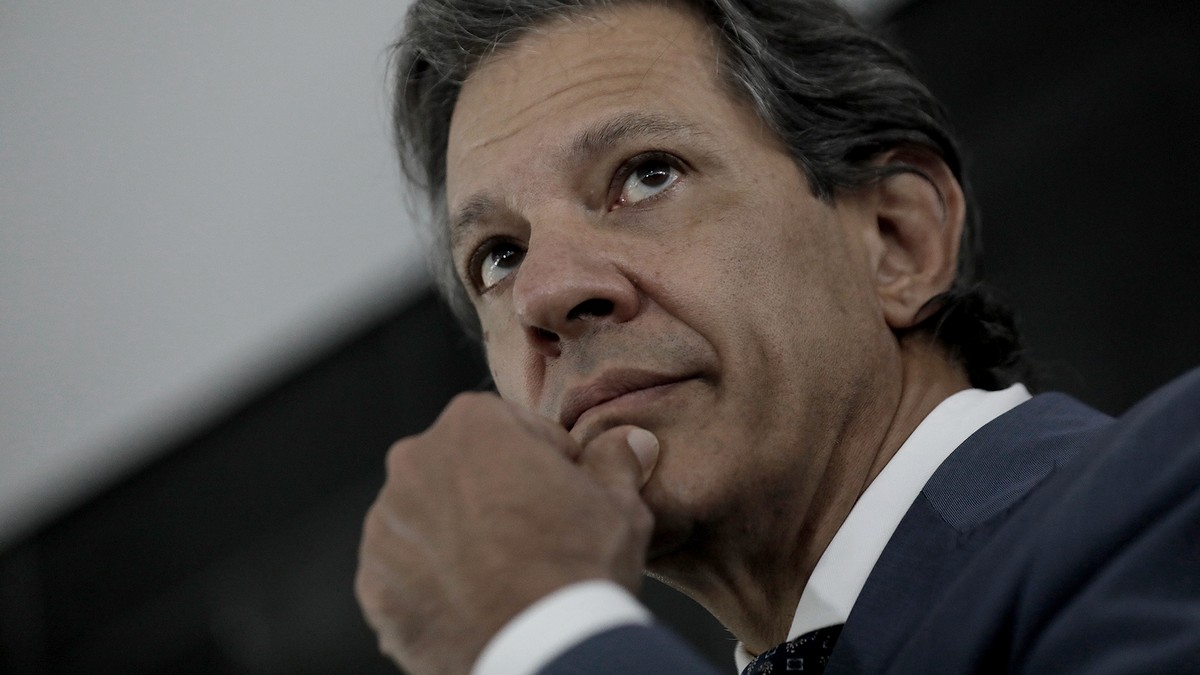Fernando Haddad: na Fazenda por mais dez meses (Foto: Cristiano Mariz/Ag. O Globo)