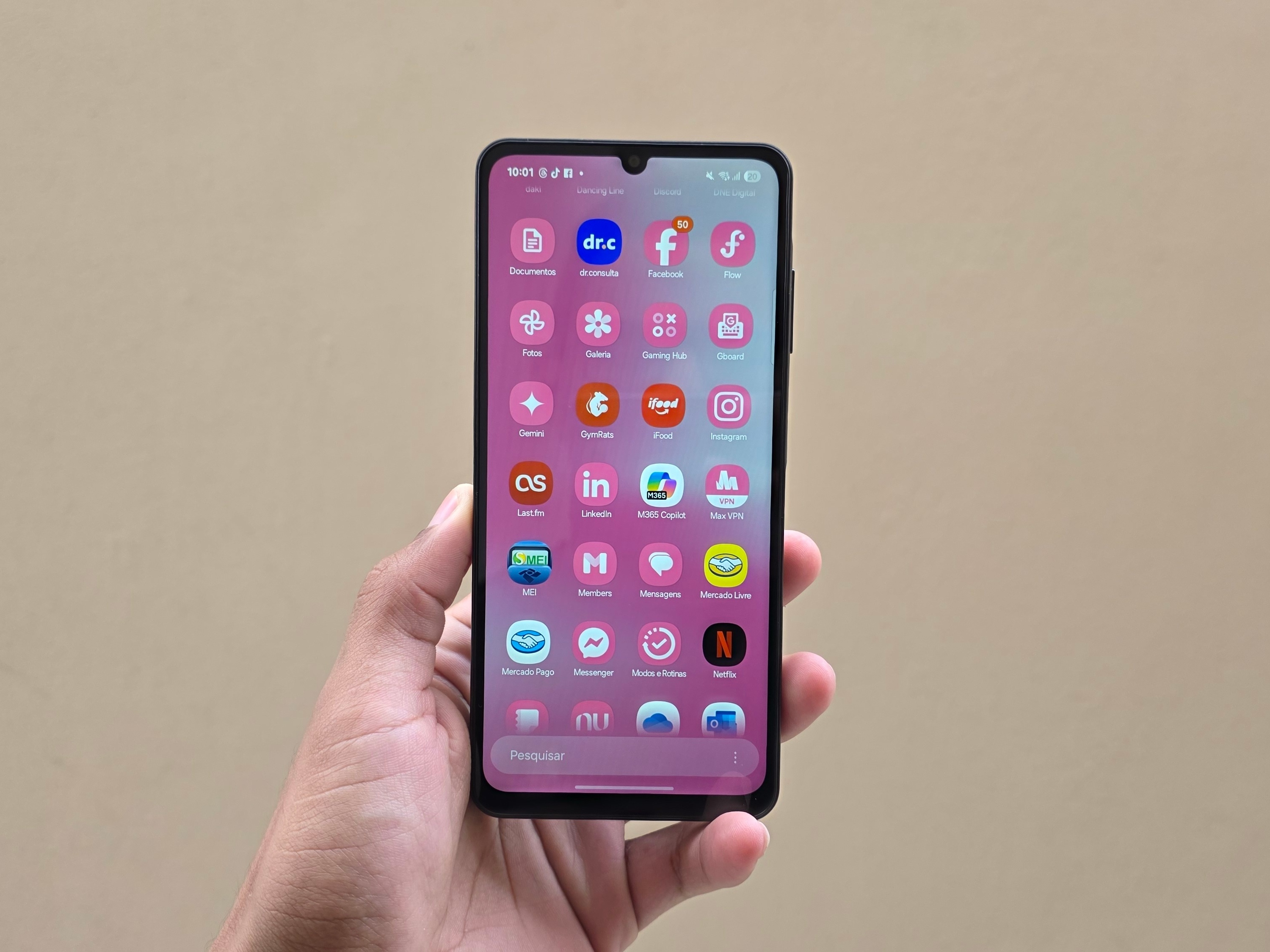 Proposta do Galaxy A06 5G é ser simples e funcional (Foto: Diego Sousa/Colaboração para o Guia de Compras UOL)