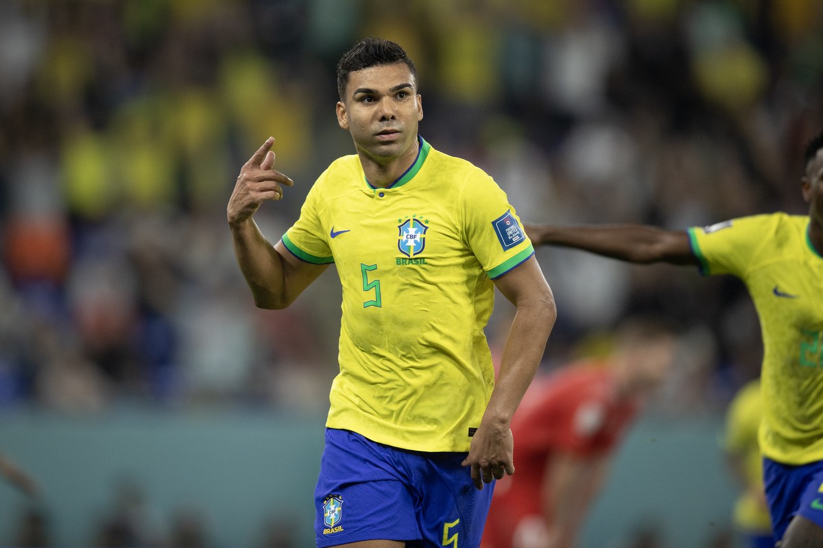 Casemiro processa São Paulo por R$ 2 milhões em ação trabalhista