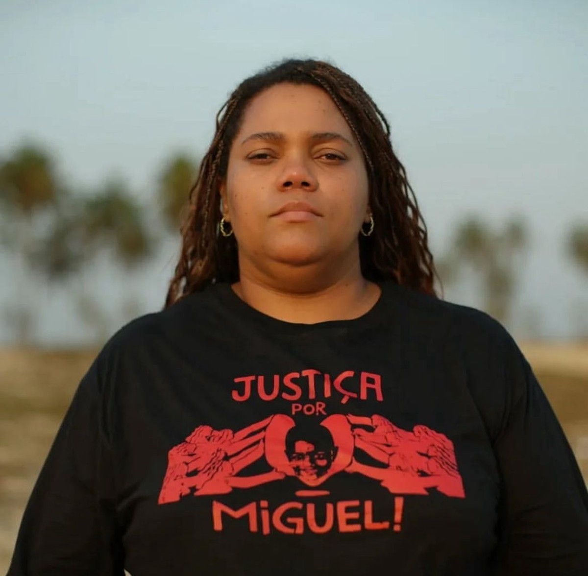 Mirtes Renata revela que estudar foi a missão deixada por seu filho Mirtes Renata, mãe do menino Miguel (Foto: Alile Dara Onawale @onawale_)