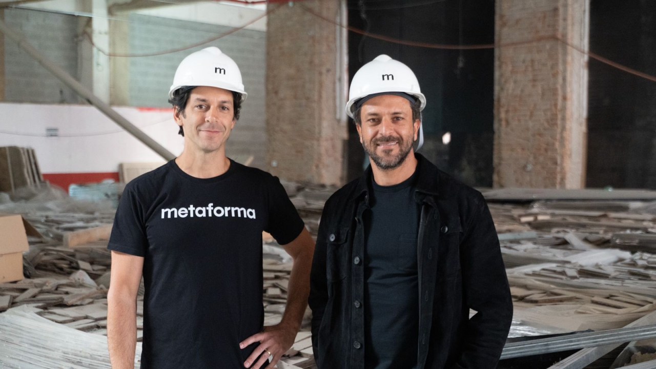 Empresários investem em projeto inovador que promete transformar o mercado brasileiro Bruno Scacchetti e Cairê Aoas (Foto: Leandro Langoni/Divulgação)
