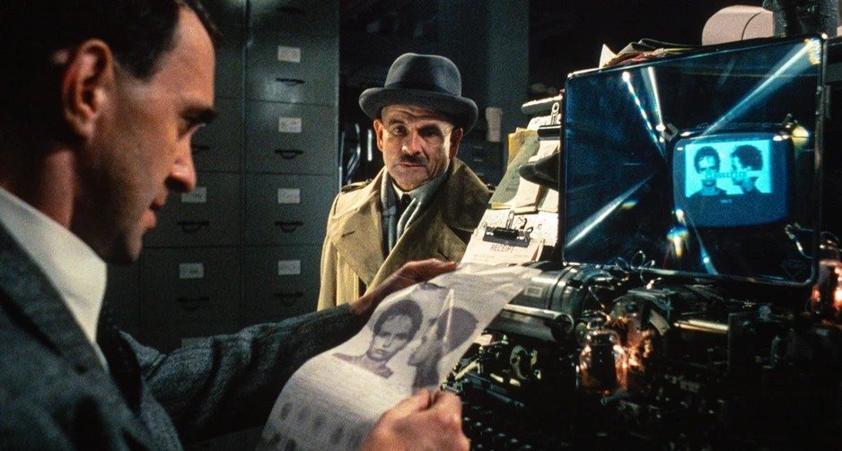 "Filme Brazil é relançado em 4K e reflete distopia atual e inquietante"