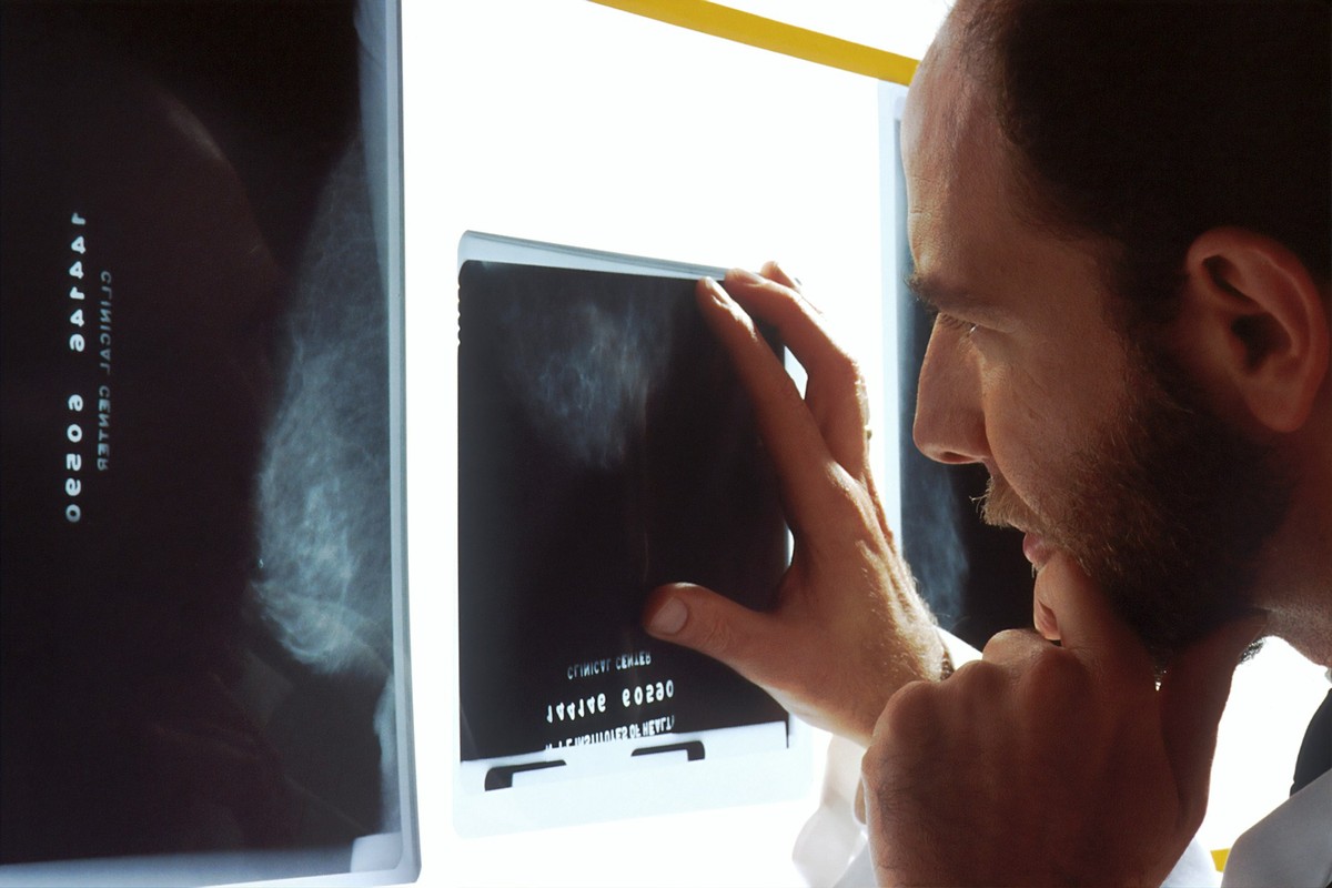 Cresce alerta global sobre aumento de câncer em pacientes jovens Incidência do câncer abaixo dos 50 anos vira assunto de estudos e projeções (Foto: National Cancer Institute / Unsplash)